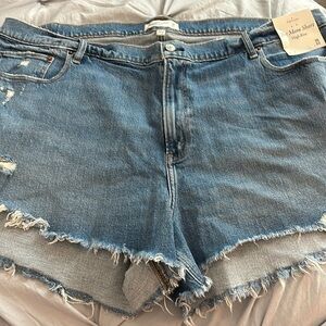 High rise mom shorts Abercrombie and fitch curve love